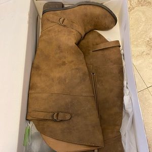 Cowgirl/Casual Boots